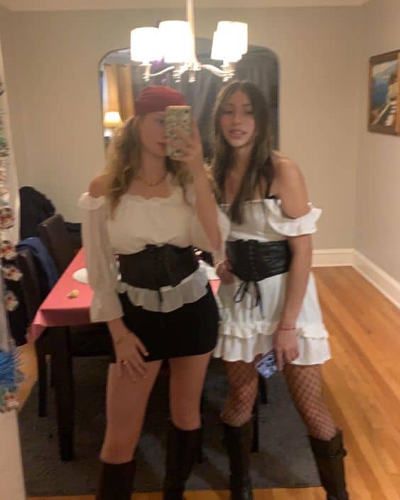 55 Super Cool Halloween Costumes For Teenage Girls Hubpages 9590