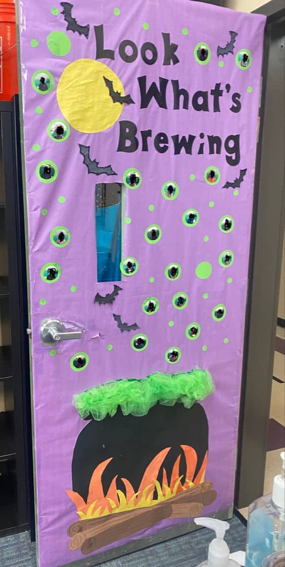 30+ DIY Halloween Classroom Door Decorations - HubPages