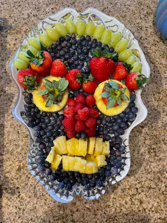 35+ Ghoulishly Good Halloween Fruit Tray Ideas HubPages