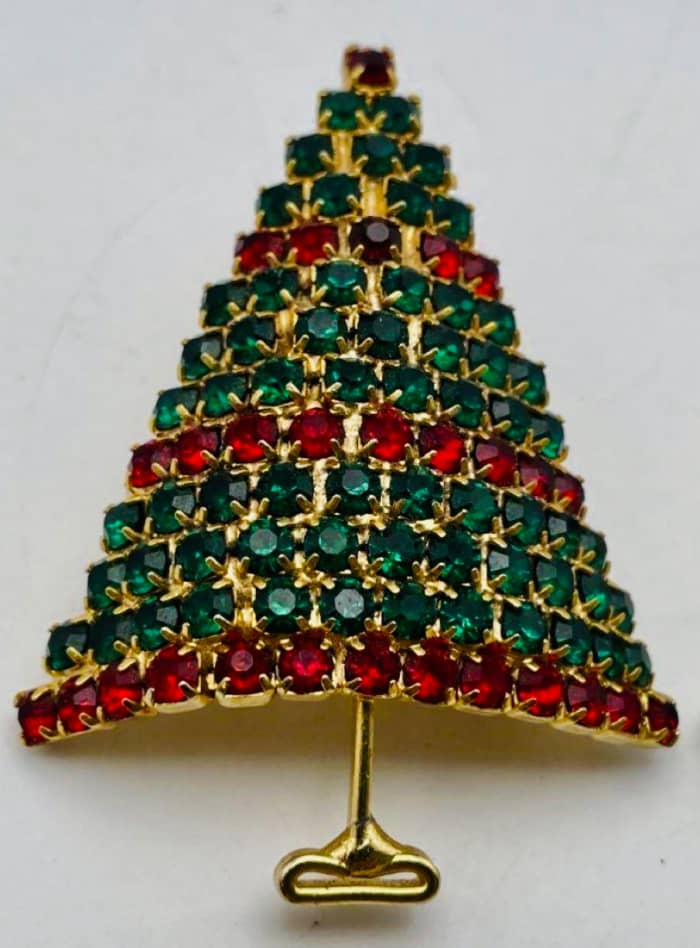 Collect and Display Vintage Christmas Brooches HubPages