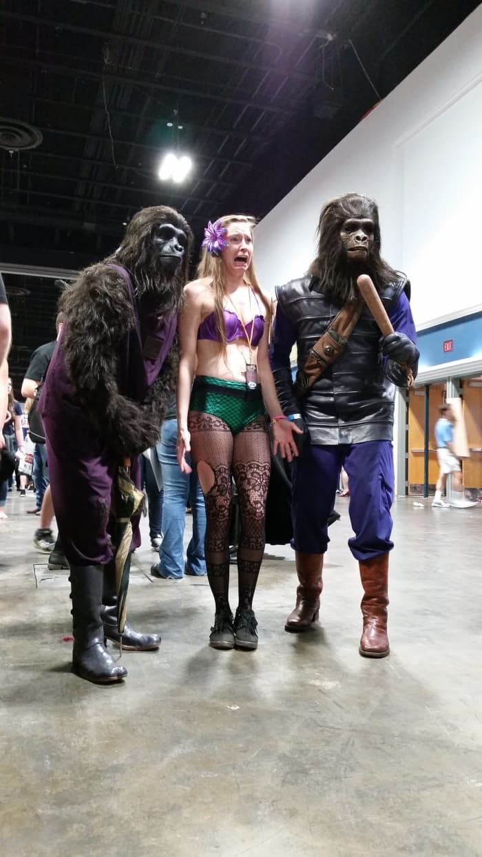 Cosplayers at Comic-Con reenact humans being subjugated by apes, like the movie Planet of the Apes. In reality, it could have been like this.