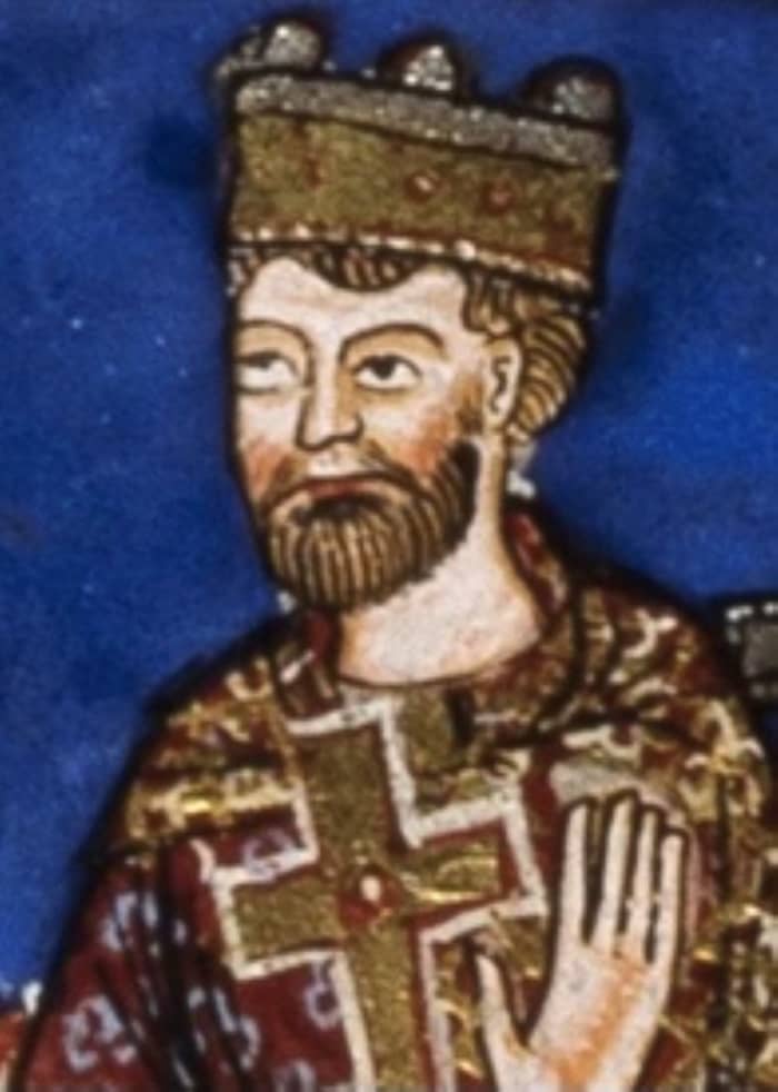 King Henry II often spent the night at Rosamund's rather than in Woodstock Palace.