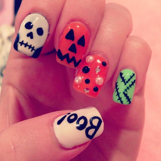 50+ Easy DIY Halloween Nail Design Ideas for Spooky Season - Bellatory