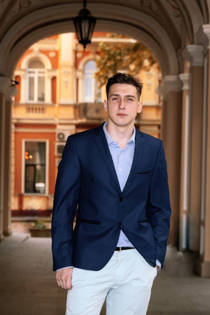 Man smartly dressed