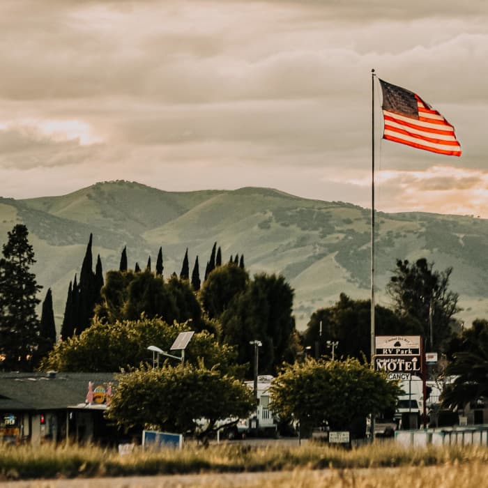 Learn about the differences between standard RV parks and RV resorts so that you can avoid overpaying when you travel.