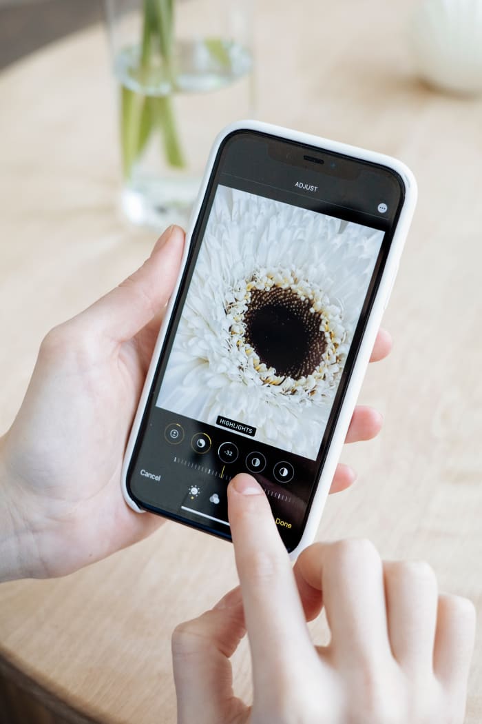 Android users who want to edit photos on their phones can download any of several high-quality free apps.