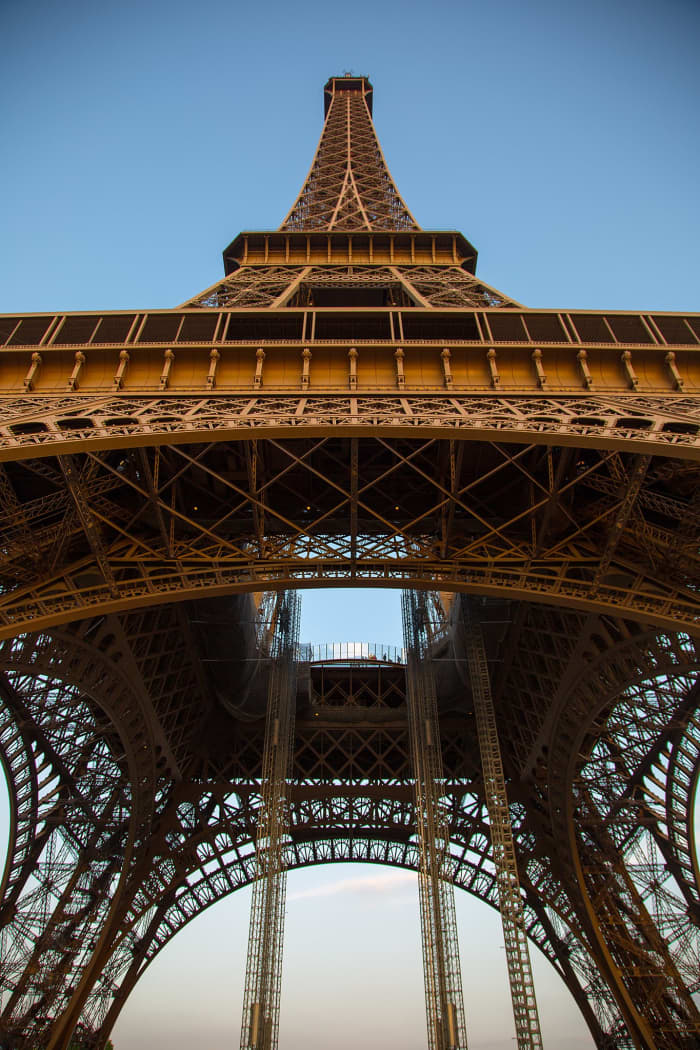 The Eiffel Tower Fun Facts And A Fantastic Virtual Tour Wanderwisdom