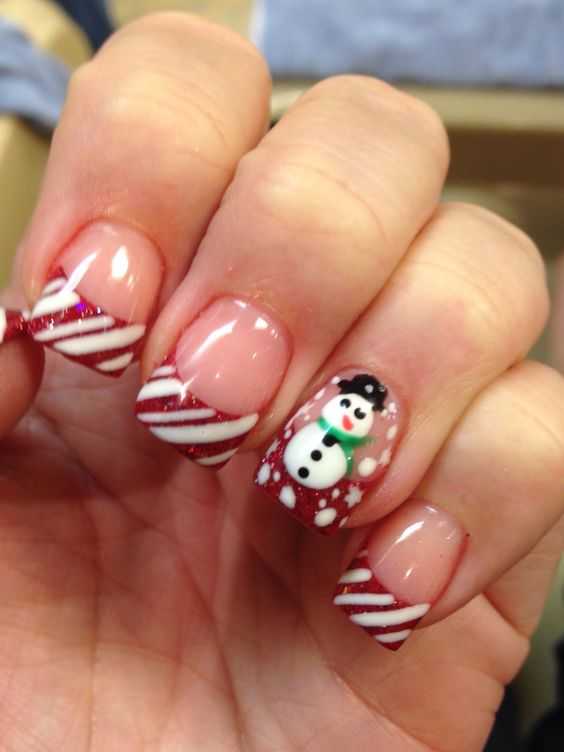 35+ Best DIY Christmas Nail Designs HubPages