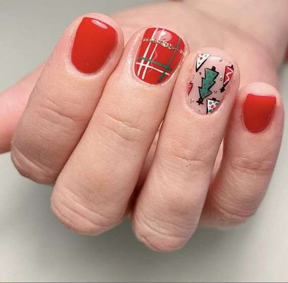 diy-christmas-nail-designs