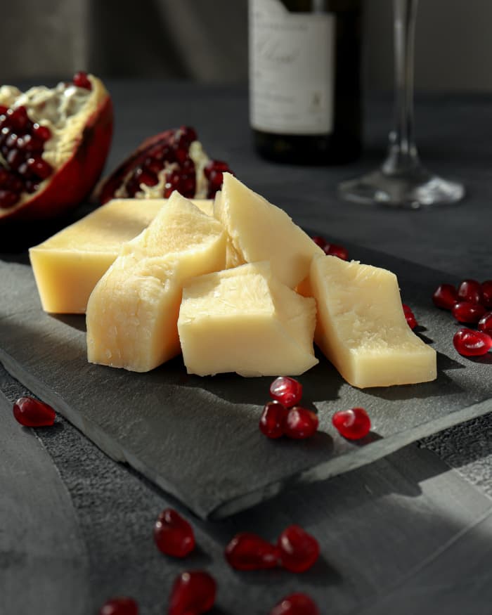 Cheese and other dairy products are a natural source for L-carnitine.