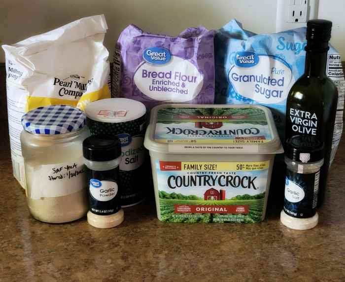 Simple Garlic Breadsticks Bread Machine Recipe Delishably