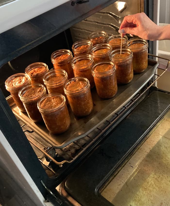 If you've never tried canning bread, you need to give it a shot! It's simple and delicious.