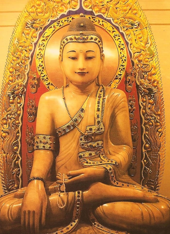 The White Jade Buddha was brought as a gift to the Chinese people by Burmese monks in the 3rd century. It resides in the Jade Buddha Temple in Shanghai.
