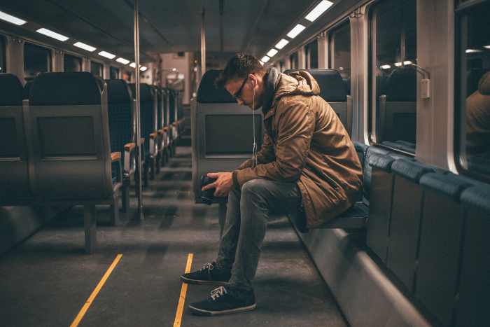 What Is Phubbing? The Impact of Phone Snubbing on Teen Mental Health