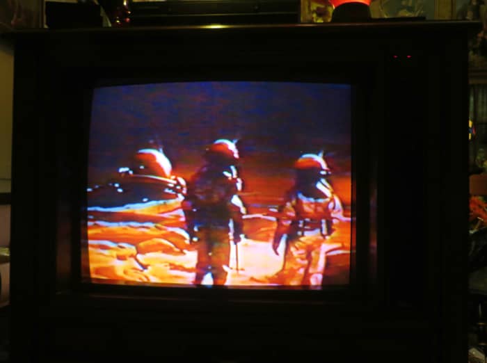 Two of the Astronauts going to the Wrecked Ship of the Queen of Blood, on the Curtis Mathes Color TV ... Curtis Mathes TV Model B2610RC with the Hitachi A66ABU30X Picture tube.