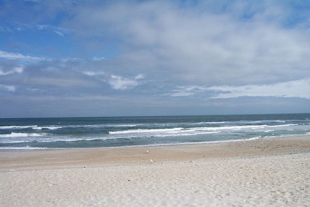 I visited this beach, the same way I found it, is the same way I left it. I merely breathed in another location.
