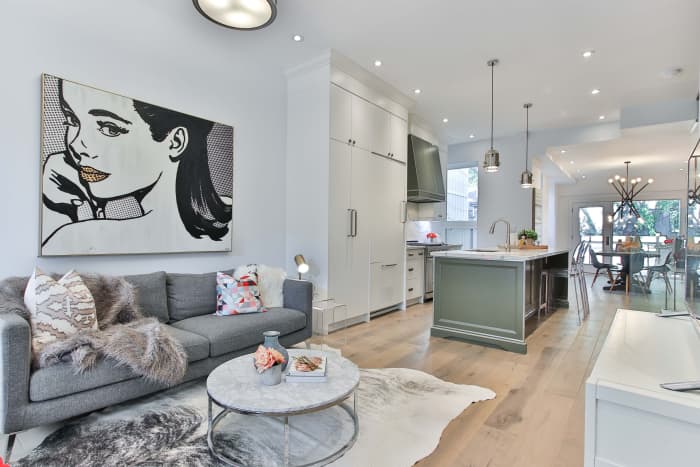 Silver is king in a Cancer home, but if you can add pops of color here and there it will help bring everything together. I love blue and red in a Cancer home, I think those are colors that have summer vibes to them.