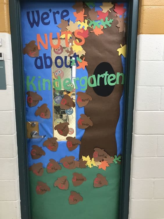 50+ Best DIY Fall Classroom Door Ideas for 2023 - FeltMagnet