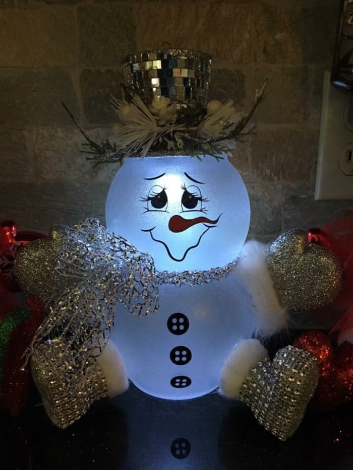 70+ Adorable DIY Fishbowl Snowman Ideas - FeltMagnet