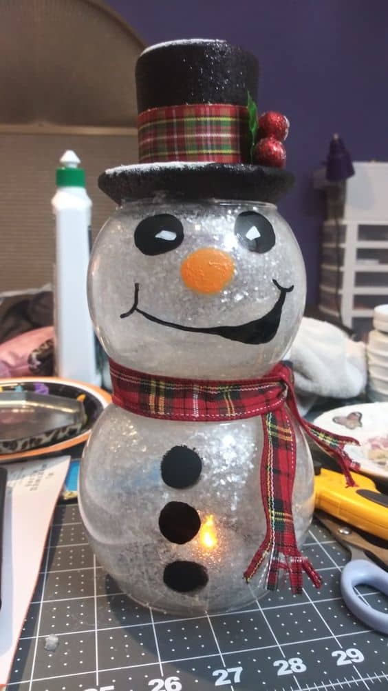 70+ Adorable DIY Fishbowl Snowman Ideas - FeltMagnet