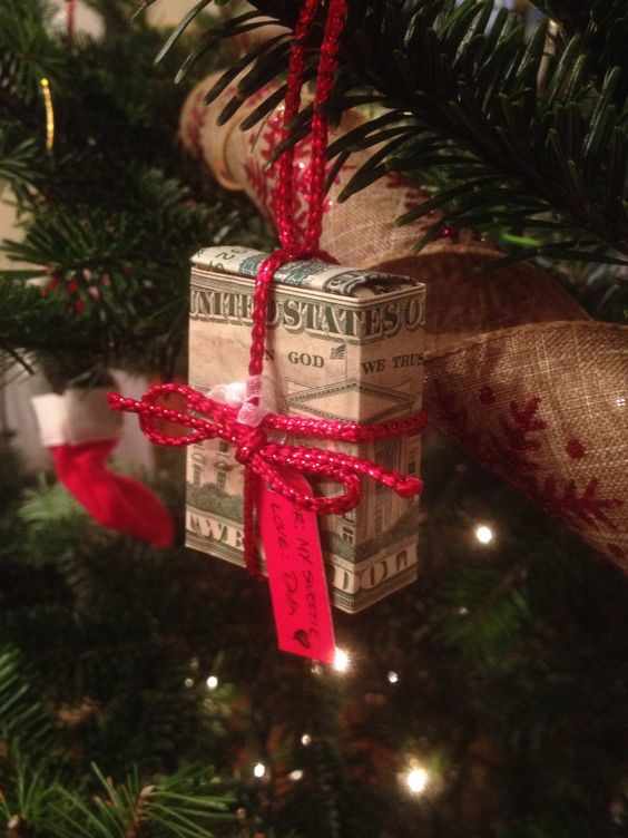 creative-ways-to-give-money-for-christmas