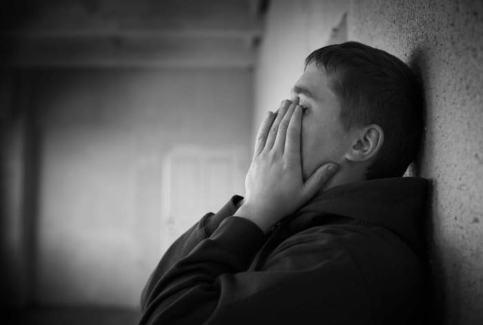 In large families, there is an unequal parent-child ratio.Parents are OUTNUMBERED by their children & don't have the resources to give their children the individualized attention the latter needs.Children in large families feel unloved & worthless.