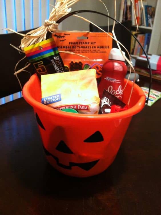 50+ Spooktasticly Fun DIY Boo Basket Ideas - HubPages