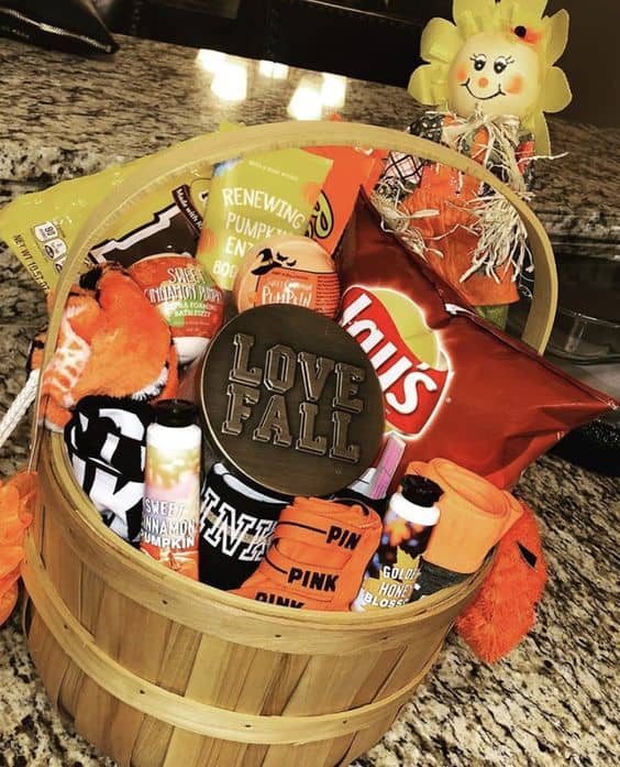 50+ Spooktasticly Fun DIY Boo Basket Ideas - HubPages