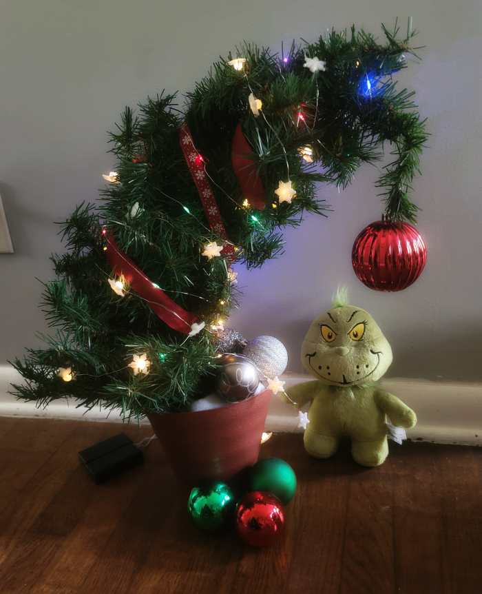 How to Make a Mini Grinch Tree Holidappy