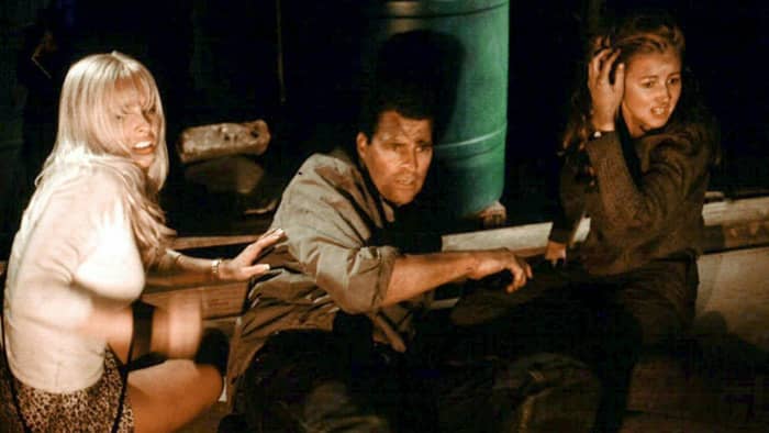 Following an earthquake and multiple aftershocks, Suzy (Jaime Bergman) Dillon (Ted McGinley) and Savanna (Ursula Brooks) try to escape from the collapsed subway tunnel
