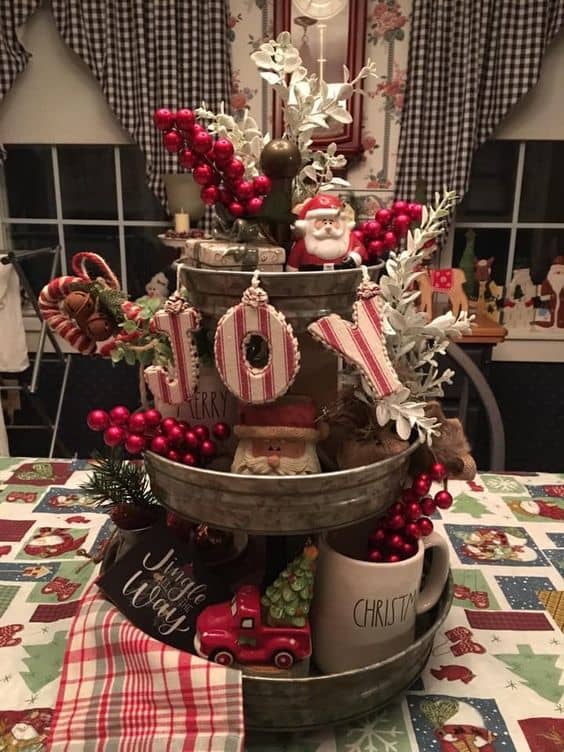 35+ DIY Christmas Tiered Tray Décor Ideas - FeltMagnet