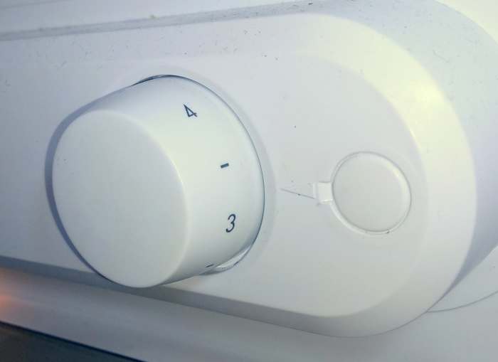 How to Fix a Fridge That Isn't Cold Enough Dengarden