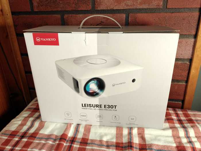 Review of the Vankyo Leisure E30 Projector TurboFuture