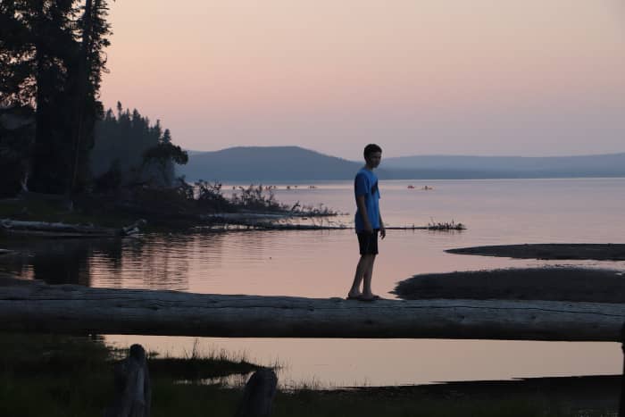 Three campgrounds (Grant Village, Bridge Bay, and Fishing Bridge) are located on Yellowstone Lake, offering beautiful sunset views.