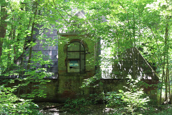 Brattleboro Retreat and the Stone Tower - HubPages