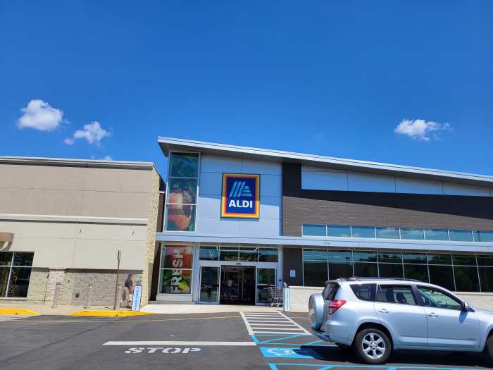 Review of Aldi Supermarket Pros and Cons Delishably