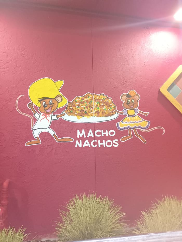 This was a cute painting on the side of a small taqueria I picked up from while dashing.