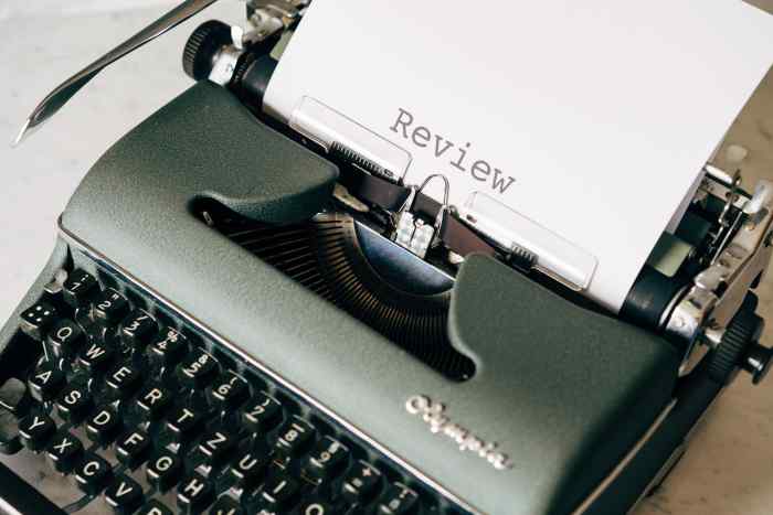 When reading broker reviews, how much should you trust them?