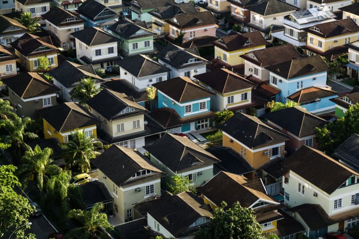 There are plenty of good, honest real estate agents. But every industry has its share of shonky practitioners.