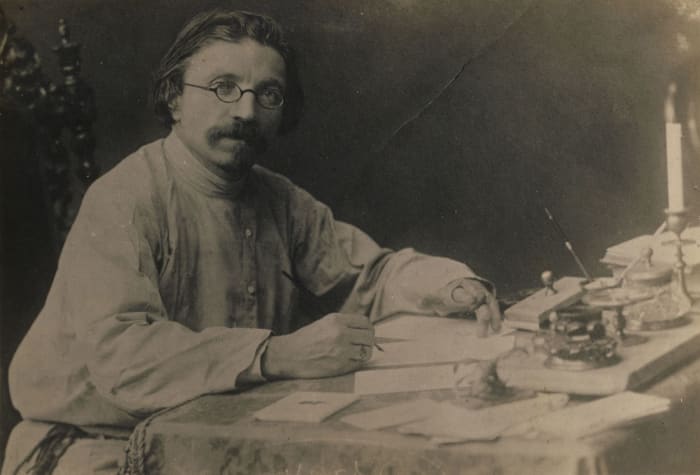 A new movie called Laughing In The Darkness is a biopic of Sholem's life and works.