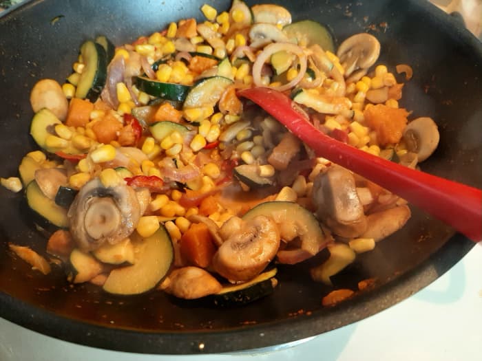 This zucchini hash recipe will really stimulate your creative juices. Go for what you have, what you love, and the spices you enjoy. A signature dish for you and your family!