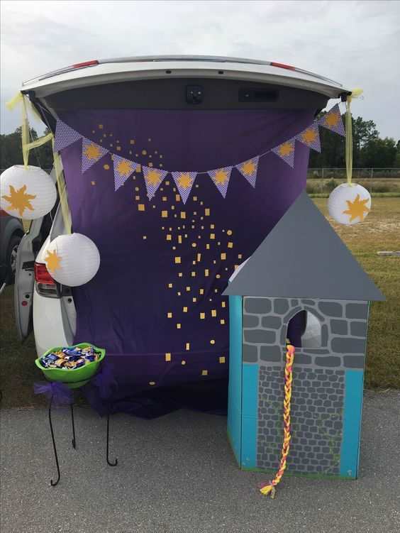 75+ Awesome Trunk or Treat Ideas for Cars Holidappy