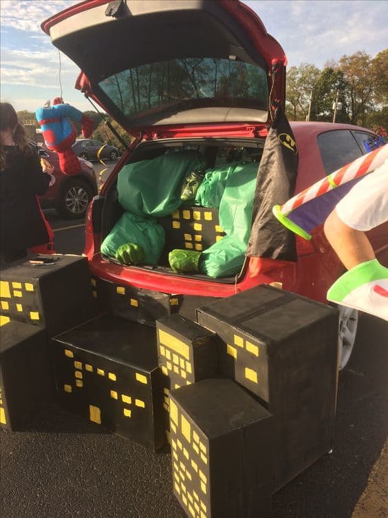 75+ Awesome Trunk-Or-Treat Ideas for Cars - Holidappy