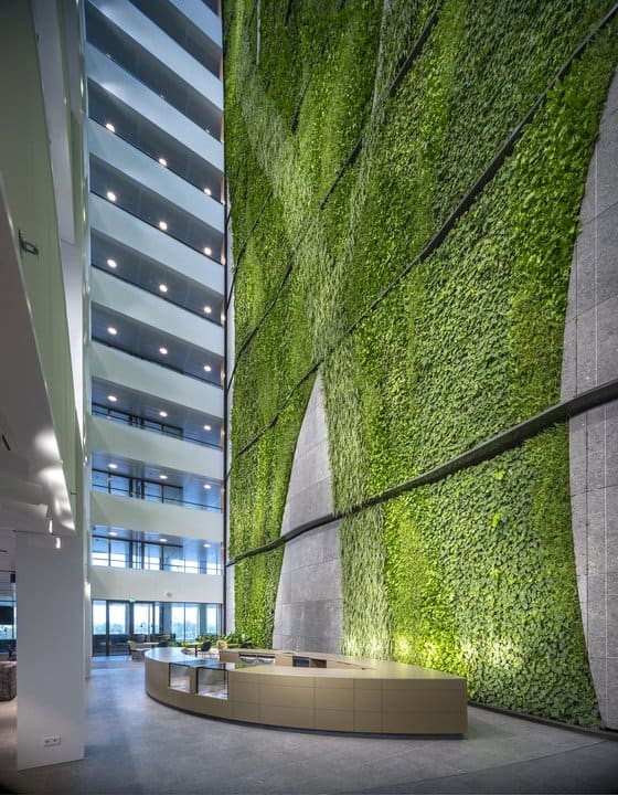The 81 meter high EMA tower was designed by architect Fokke van Dijk of the Central Government Real Estate Agency (CGREA).