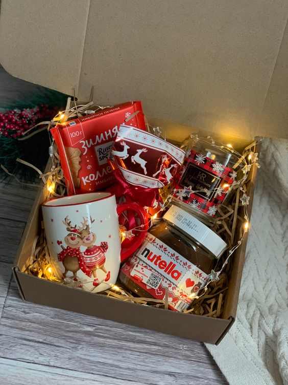 75+ DIY Christmas Gift Basket Ideas for Women Holidappy