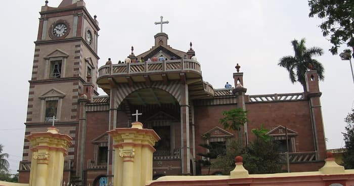 Bandel Church is a popular destination in West Bengal known to be among the oldest churches in the entirety of India.