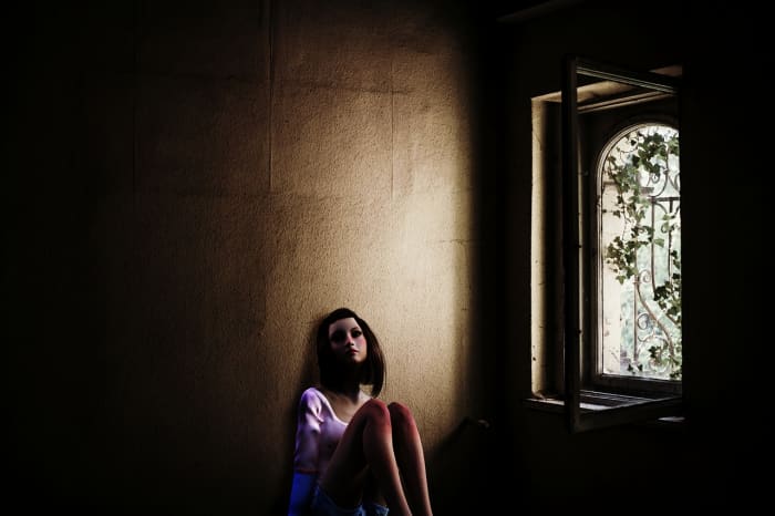Narcissists are good at making you feel alone and worthless. This is how they gain power, by taking it from their victims.