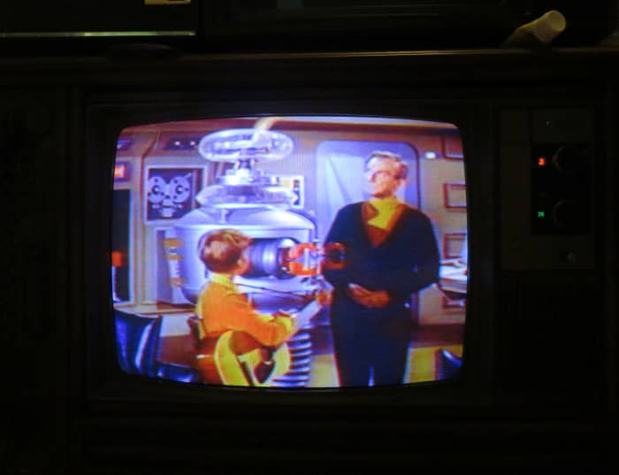 Will, the Robot and Doctor Smith on the 1980 Quasar Color Console Television Model WL9439SP. One of the early Quasar Dynacolor designs, Quasar Chassis Number SLTS976FA03.