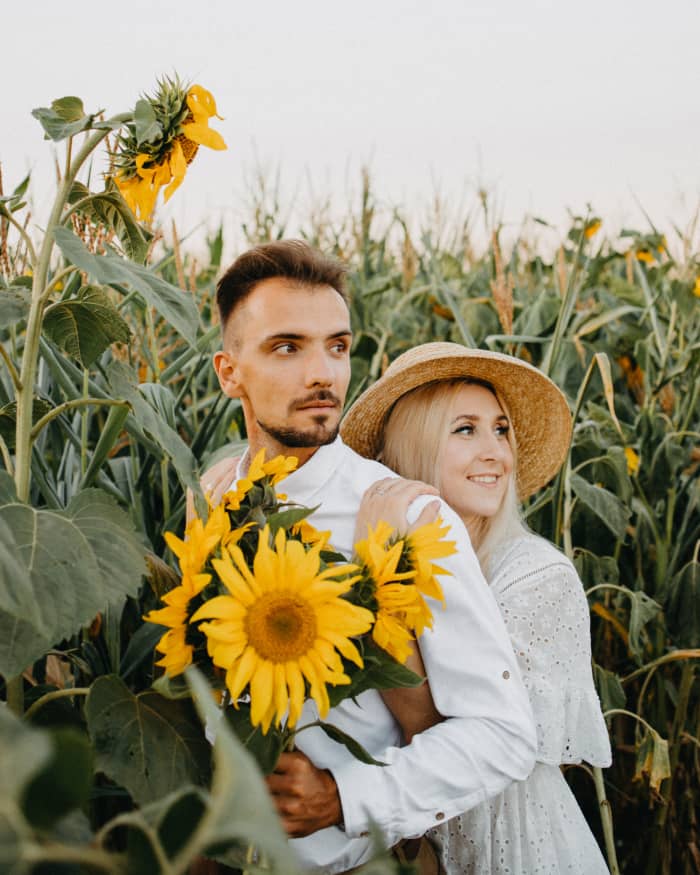 Geminis are spontaneous people. They fall in love with someone they find amusing. They like to have fun. They're not very serious people. They like possibilities.