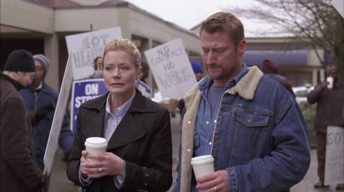 For Mayor Anna Davenport-Baxter (Sheree J. Wilson) negotiating a city contract with Douglas Mak (Aaron Pearl) is the easiest part of her day